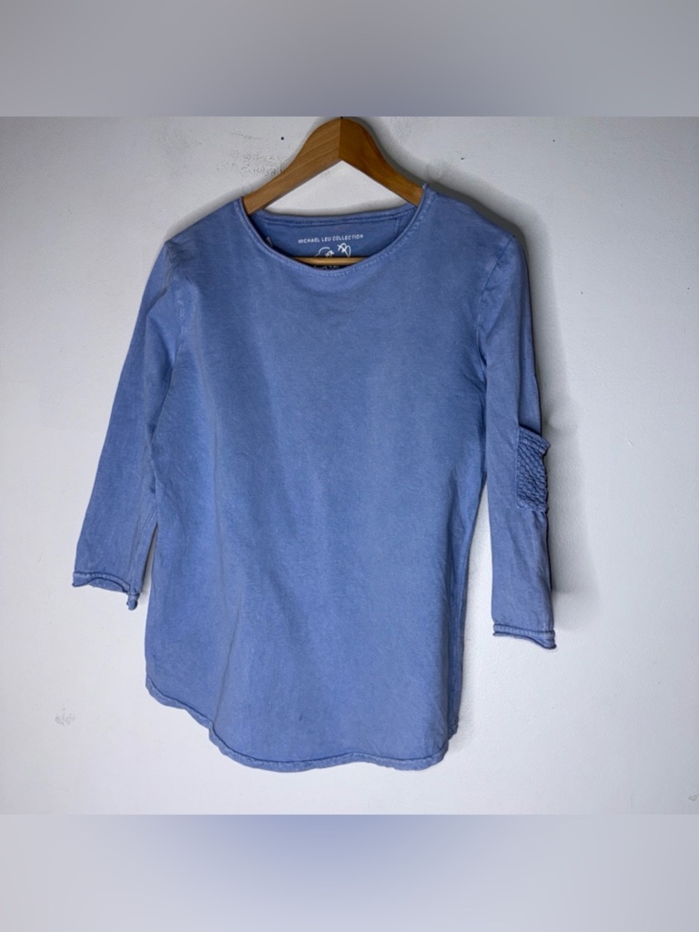 Michael Leu Collection Blue Cotton 3/4 Sleeve Roll Neck‎ Tshirt Small